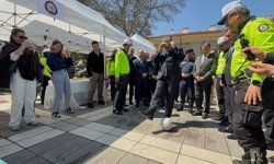 Eskişehir Valisi Yılmaz’dan alkol gözlüğü ile farkındalık mesajı