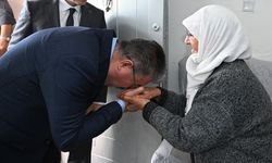 Vali Yılmaz’dan büyüklere vefa örneği