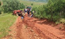 Afyon'da traktör devrildi, bir çocuk hayatını kaybetti!