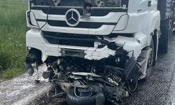 Afyonkarahisar'da trafik kazası: Sürücü feci şekilde can verdi!