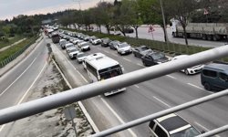 Çevreyolunda korkutan kaza: Trafik kilitlendi!