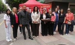 Zafer Partisi Eskişehir'den kutlama: Anne en güçlü değerdir