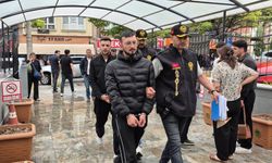 Eskişehir'de kız kavgası kanlı bitmişti: Şüpheliler adliyeye sevk edildi!