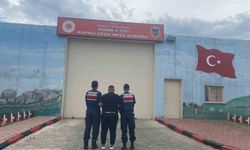 Afyon'da Jandarma çeşitli suçlardan aranan 48 kişiyi yakaladı