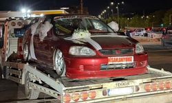 Eskişehir’de nişan konvoyunda ilginç görüntü!