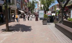 Eskişehir'de bayram sonrası sokaklar sessiz kaldı!