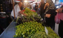 Eskişehir'de pazarda yüzler gülüyor: Fiyatlar düştü