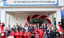 Efsane futbolcu Fethi Heper’in adı okula verildi