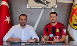 Altyapıdan yetişti, Eskişehirspor'da kaldı!