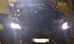 Bilecik’te park halindeki araca çarptı: 2 yaralı!