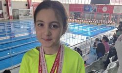 Küçük yüzücü Nilsu başarıyı yakaladı