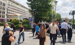 Eskişehir'de kırmızı ışık ihlali kazaya davetiye çıkarıyor!