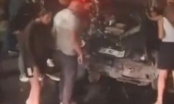 Afyon'da astsubayları taşıyan otomobil bariyerlere çarptı!