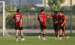 Eskişehirspor'dan yeni sezon öncesi moral galibiyeti