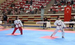 350 sporcu tatamide