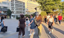 Eskişehir'in en işlek noktasında kural ihlali: Canlarını hiçe saydılar!