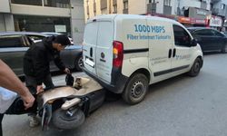 Korkutan kaza! Eskişehir'de motosiklet araç altında kaldı