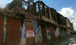 Eskişehir'de geliyorum diyen tehlike: Eski binalar korku saçıyor