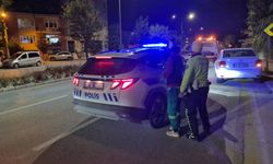 Eskişehir'de trafik denetiminde ilginç olay: Sürücü aracını bırakıp kaçtı
