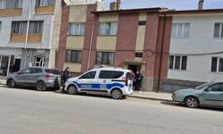 Eskişehir'de apartmanın merdiveninde hareketsiz halde bulundu!