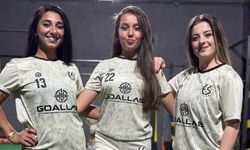 Dişi Şimşeklere sponsor desteği geldi