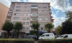 Eskişehir'de şüpheli ölüm: Apartman girişinde cansız bedeni bulundu