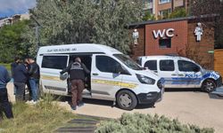 Eskişehir'de polis memuru tuvalette silahla vurulmuş halde bulundu!