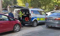 Eskişehir’de yaşlı adama araç çarptı!