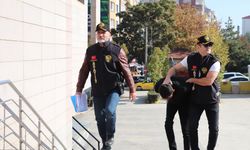 Eskişehir’de öğrenciden zorla para aldığı iddia edilmişti! Şüpheli adliyede!