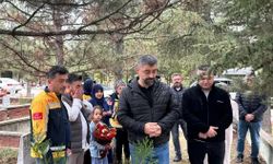 Eskişehir'de 15 yıl önce görev başında şehit olmuştu! ı! Kabri başında anıldı