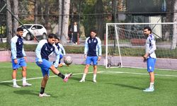 Bedirhan büyük bir hırsla çalışıyor