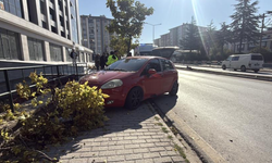 Eskişehir’de alkollü sürücünün tehlikeli yolculuğu kazayla bitti