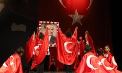 Eskişehir’de miniklerden Cumhuriyet Bayramı gösterisi