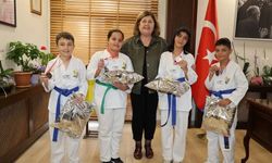 Başkan Konakçı başarılı sporcuları ağırladı