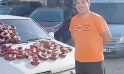 Eskişehir’de bu da oldu! Aracı gitti sucuklar geldi!