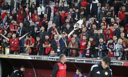 Eskişehirspor taraftarı bilet fiyatlarına tepki gösterdi