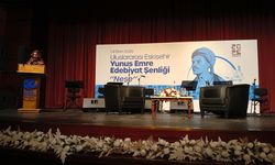 Eskişehir’de edebiyat şöleni başladı: Genç kalemler ödüllerine kavuştu