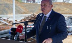 ESOGÜ’de ilk dersin konuğu eski TBMM Başkanı Şentop oldu