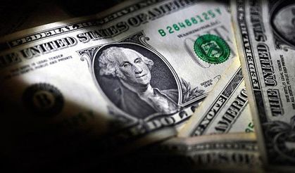 Dolarda yıl sonu tahmini şaşırttı! 2026 sonunda dolar/TL için yeni rakam ortaya çıktı