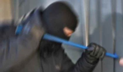 Eskişehir'de evinizden çıkarken dikkat: Kadın hırsızlar altınları çaldı!