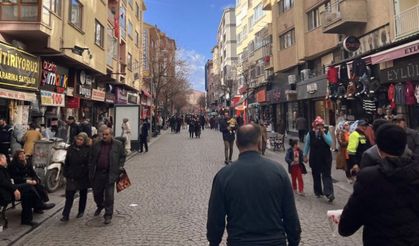 Eskişehir'de soğuk havaya rağmen zorlu çalışma!