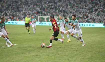 Eskişehirspor 4 yıl sonra karşılaştı : İşte özel maçtan kareler...