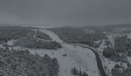 Eskişehir'e 18 kilometre uzaklıkta beyaz örtüyle kaplandı!