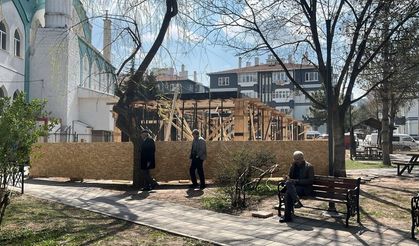 Eskişehir'de inşaattan düşen işçi yaralandı!