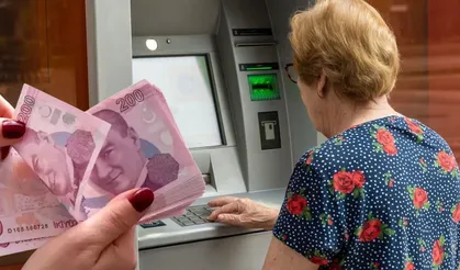 Kimse Bu Hakkını Bilmiyor! Hem Kendi Maaşını Hem Eşinin Hem Ailesinin Aylığını Almak Mümkün!