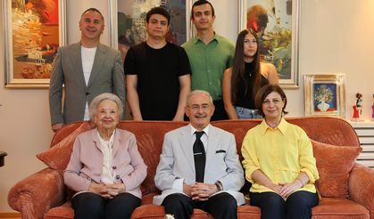 Başkan Ünlüce'den, Yılmaz Büyükerşen'e bayram ziyareti