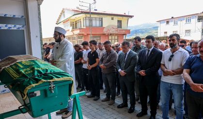 Bilecik’te sevilen muhtar son yolculuğuna uğurlandı