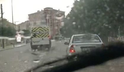 Meteoroloji'nin uyarısı gerçek oldu: Sağanak Eskişehir'i vurdu!