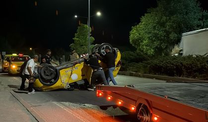 Eskişehir'de virajda savrulan taksi takla attı!