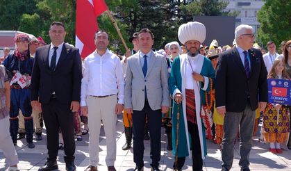 Nasreddin Hoca Festivali Eskişehir sokaklarını renklendirdi!